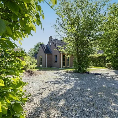 Relax On Vacation In Comfortable Ewijk