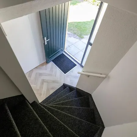 Relax On Vacation In Comfortable * Ewijk