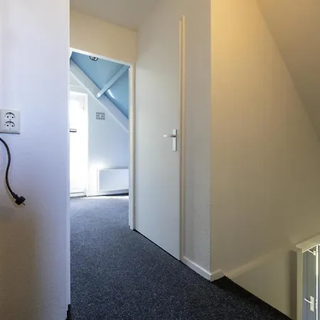 Relax On Vacation In Comfortable Holiday home Ewijk