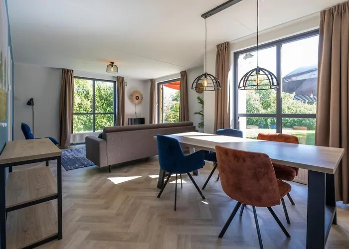 Relax On Vacation In Comfortable Σπίτι διακοπών Ewijk