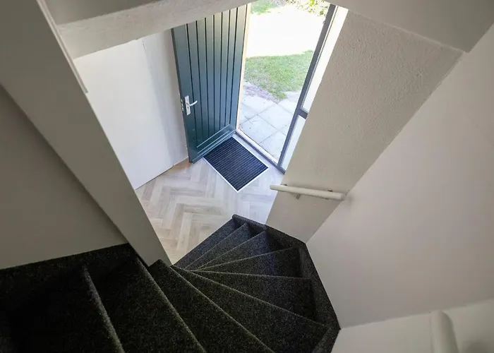 Relax On Vacation In Comfortable * Ewijk